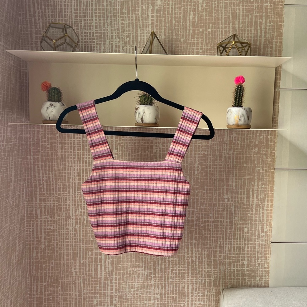 Pink crop top